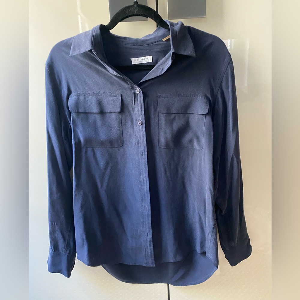 Slim equipment top